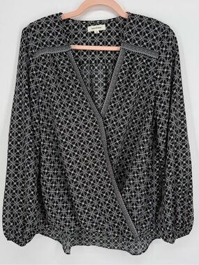 Max Studio Faux Wrap Blouse Black White Geometric Long Sleeve Surplice Top L